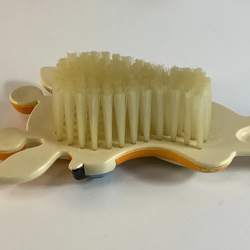 VTG 1977 Avon Giraffe Bath Brush Plastic‎ Animal Handle Kids Bathroom Decor